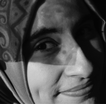 Ayşe Tak